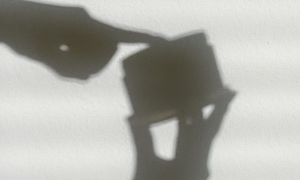 Для увлажнения, сияния и восстановления: легкие кремы на весну