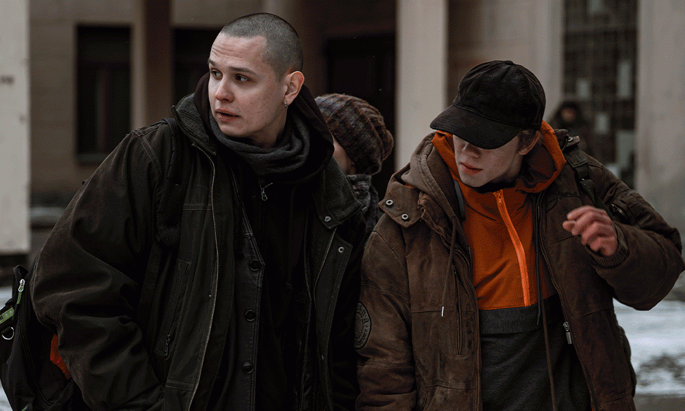 «Американская история любви» и «Клиника»: какие сериалы смотреть в феврале