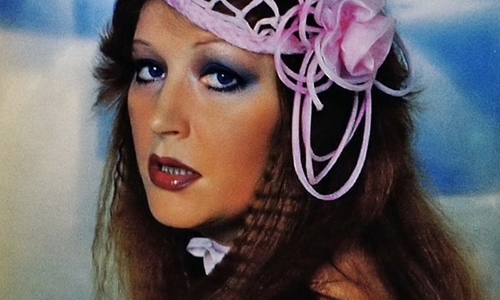 Женщине, которая поет — 77! Собрали 15 цитат Аллы Пугачевой о карьере, жизни и любви