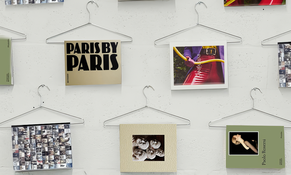 Патти Смит и история Парижа: coffee-table books, которые можно подарить на Новый год, — выбор BURO.