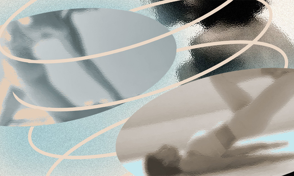 Как перестать сутулиться и исправить осанку? Показывает тренер