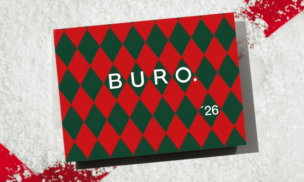 Новогодний бьюти-бокс от BURO. и Royal Samples: что внутри?