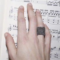 Юрген Теллер снял рекламную кампанию для Repossi