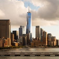 В Нью-Йорке открылось новое здание Всемирного торгового центра