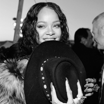 Гости показа круизной коллекции Christian Dior 2018: Рианна, Шарлиз Терон, Деми Мур