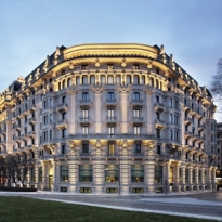 Отель The Excelsior Hotel Gallia запускает услугу проката аксессуаров