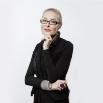 Косметичка Ольги Свибловой. «С возрастом уход за собой стал занимать меньше времени»