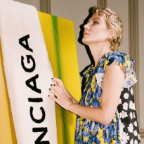 Рената Литвинова в съемке Balenciaga и SVMoscow