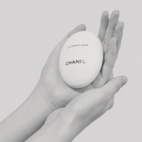 Крем для рук и ногтей La Crème Main от Chanel — выбор Buro 24/7