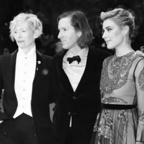 Уэс Андерсон, Тильда Суинтон и Грета Гервиг на открытии Берлинского кинофестиваля