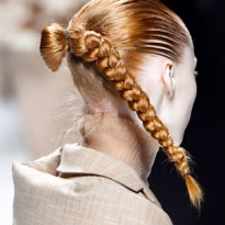 Прически, осень-зима 2018: тенденции с Недели моды в Милане