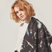 Платок Christian Dior — выбор Buro 24/7