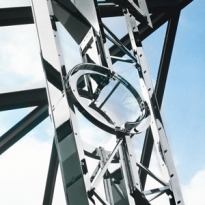 Возвращение: главное о скульпторе Вадиме Космачеве к его первой масштабной выставке на родине