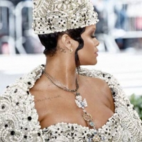 Met Gala 2018: лучшие наряды католического Бала института костюма