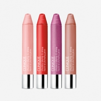 Трио ароматов от Montale, блеск для губ в стике и другие средства: новинки недели