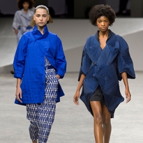 Парижская неделя моды: Issey Miyake, весна-лето 2017