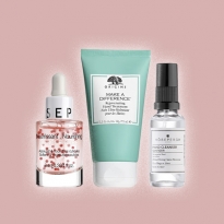 Как ухаживать за кожей рук, когда она (и вы) в стрессе