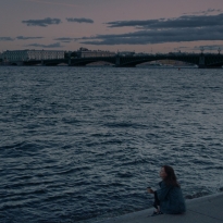 «Каждый родитель уничтожает что-то в детях»: Наталия Мещанинова — о фильме «Край надломленной луны»