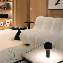 Фотоспам: 7 стильных локаций, где покупают вещи, читают книги и делают классные снимки для соцсетей