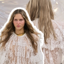 Объект желания: блуза, как на показе Chloé осень-зима 2024