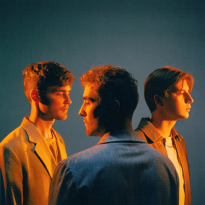 «Мы еще успеем вам надоесть». Группа ЛАУД — о новом альбоме «Красный закат»