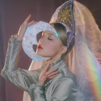 Художники рисуют для BURO.: Полина Осипова