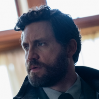 Актер Эдгар Рамирес — о новом сериале «Отыграть назад» с Николь Кидман, а также о роли Джанни Версаче в «Американской истории преступлений»
