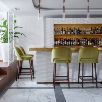 Новые рестораны: бизнес-ланч по-индийски, кровь моллюска и фестиваль тартаров