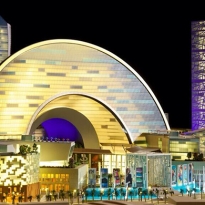 Проект первого в мире крытого города с климат-контролем в Дубае