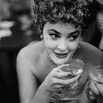 Метрополитен-музей открывает ретроспективу Гарри Виногранда