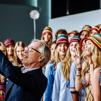 Томми Хилфигер поможет Instagram-фотографам