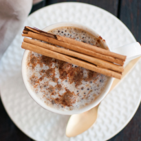 Гхи, перец, ореховое молоко и другие ЗОЖ-добавки для кофе