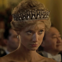 Макияж, стрижки и укладки принцессы Дианы в новом сезоне сериала «Корона»