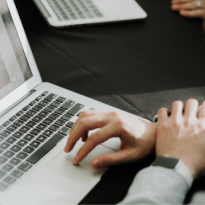 Как освоить новую профессию? Разбираем риски и возможности вместе с экспертом