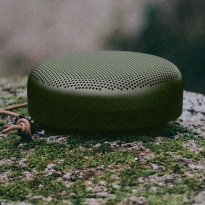 Мелочь, а приятно: компактный спикер от Bang and Olufsen