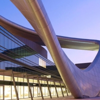 Здание нового кампуса Университета шейха Заеда в ОАЭ