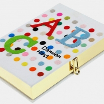 Объект желания: клатч Damien Hirst ABC от Олимпии Ле Тан