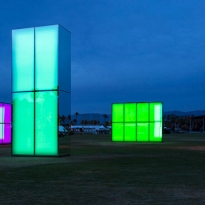 Световая инсталляция Филлипа К. Смита III на фестивале Coachella