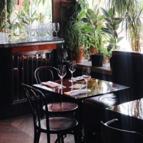 Все — кончено, все — начато: Саша Сутормина об изменениях в баре «Стрелка»