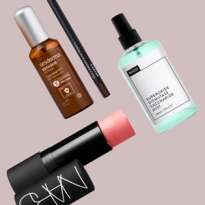 Косметичка в отпуск: самое главное