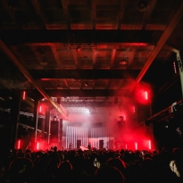 Создатели фестиваля Present Perfect, клуба «Клуб» и радиостанции TESTFM проведут вечеринку в Москве