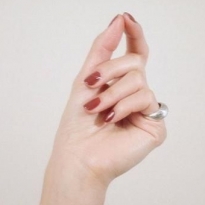 Актуальные цвета лаков на весну