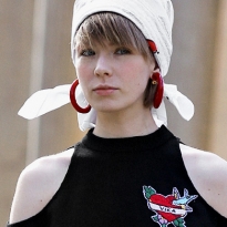 Вика Газинская стала финалисткой конкурса LVMH