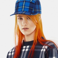 Птичка в клетке: капсульная коллекция Acne