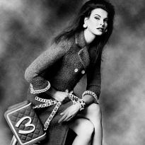 Линда Евангелиста стала лицом Moschino