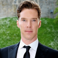 Бенедикт Камбербэтч и Шарлотта Генсбур выставили одежду на аукцион