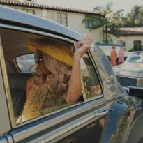 «Очень странные дела» и «Вампиры средней полосы»: какие сериалы смотреть в ноябре