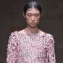 Christopher Kane, весна-лето 2018 — обзор Buro 24/7