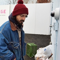 Акцию протеста Шайи ЛаБафа досрочно закрыли