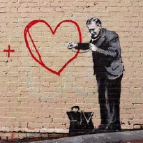 Стало известно, кто скрывается под псевдонимом Бэнкси. Или нет?